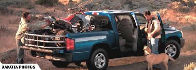 Fotky: Dodge Dakota Quad Cab 4x4 ST (foto, obrazky)