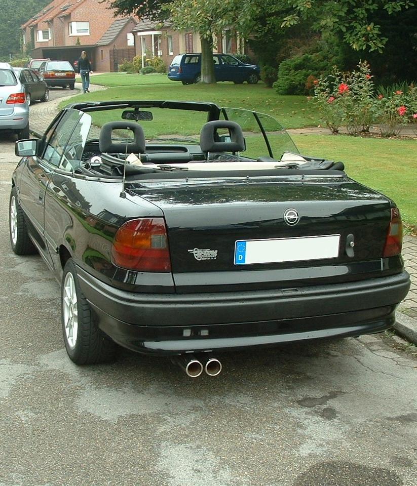 Fotky: Opel Astra Cabriolet (foto, obrazky)