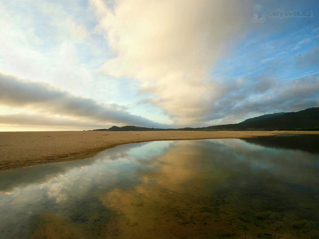 Foto: Carmel River Beach Reflection, California