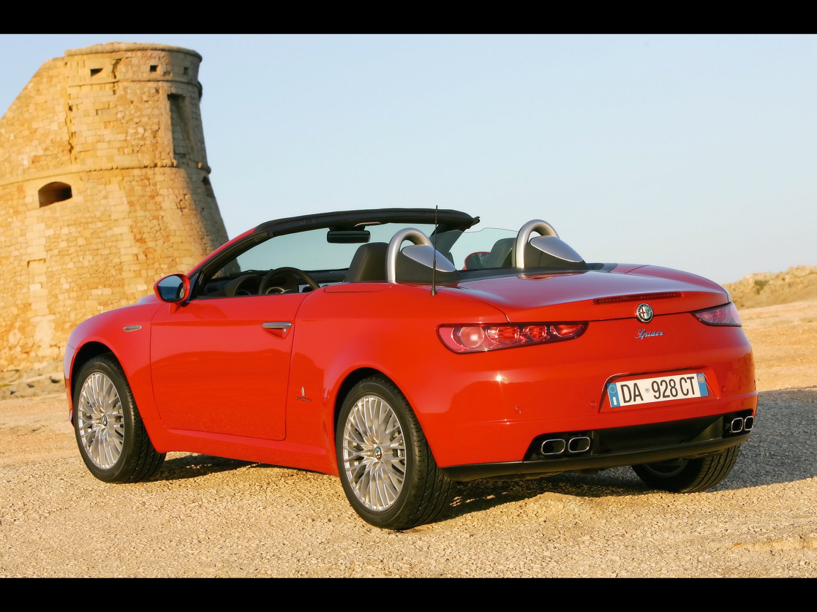 Foto: Alfa Romeo Spider Rear And Side (2007)