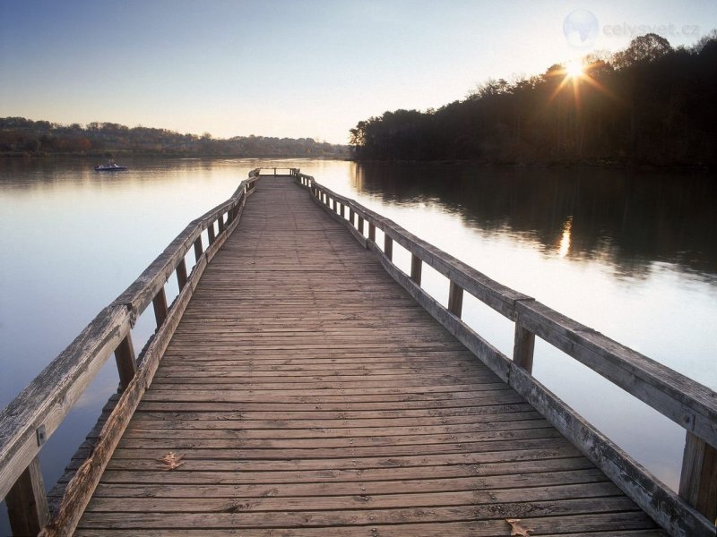 Foto: Fishing Pier, Fort Loudon Lake, Knoxville, Tennessee