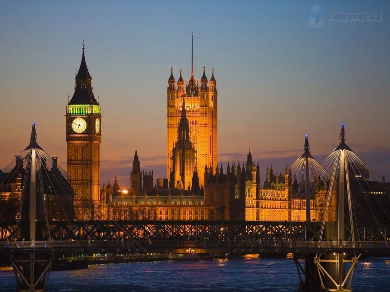 Foto: View Of Big Ben And The House Of Parliament, From The Waterloo Bridge, London, England